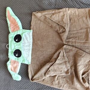 STAR WARS YODA BABY TOWEL